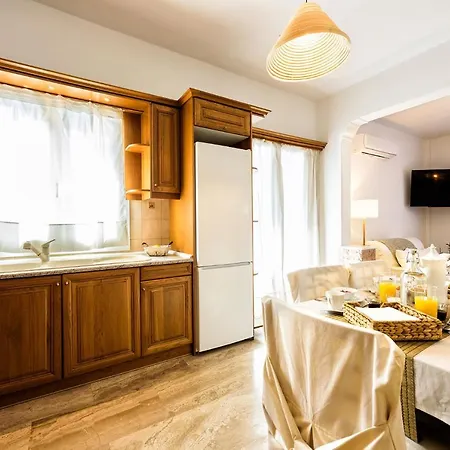 Apartment Cosy House Next To The Sea